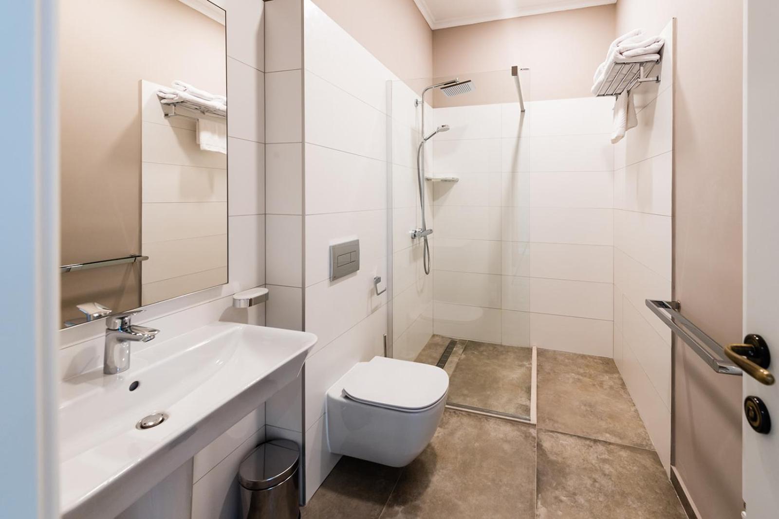 Casa Petra Apartment Sibiu Bagian luar foto