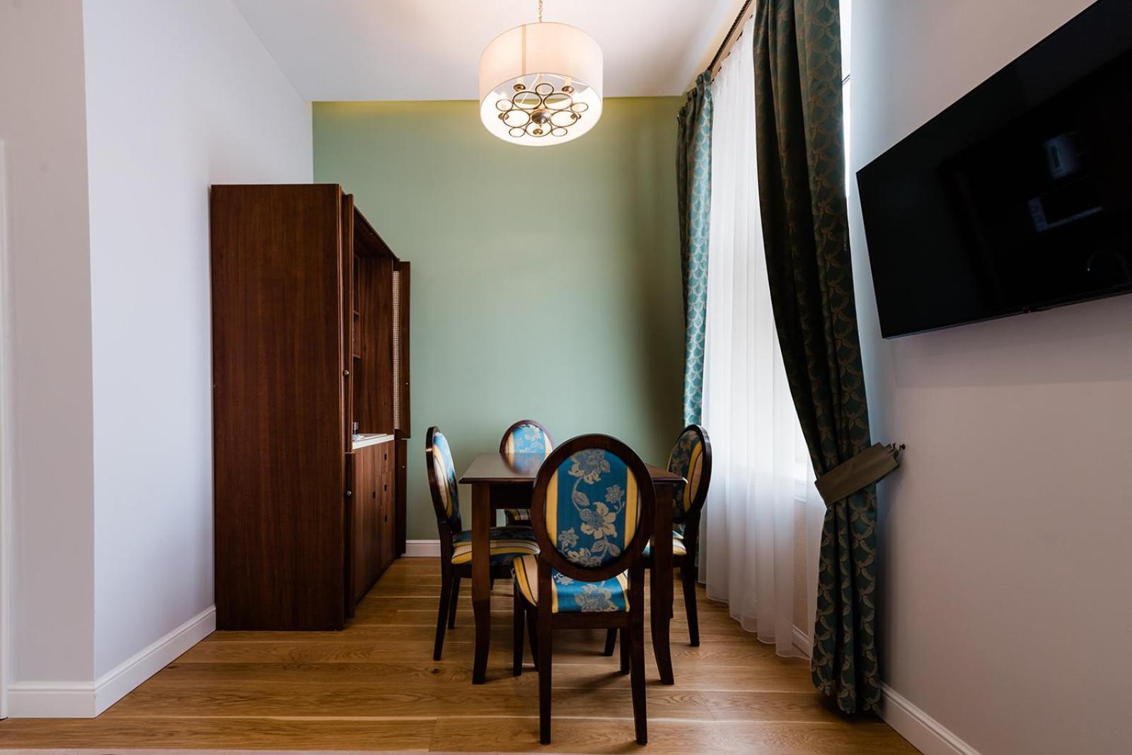 Casa Petra Apartment Sibiu Bagian luar foto