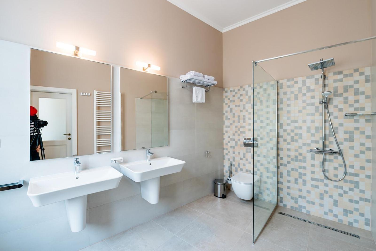 Casa Petra Apartment Sibiu Bagian luar foto